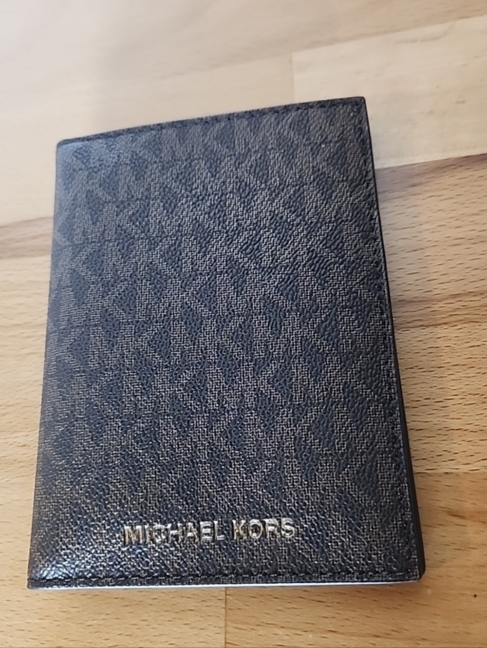 Michael Kors Jet Set Travel Passport Wallet Brown MK Logo Card Holder NEW